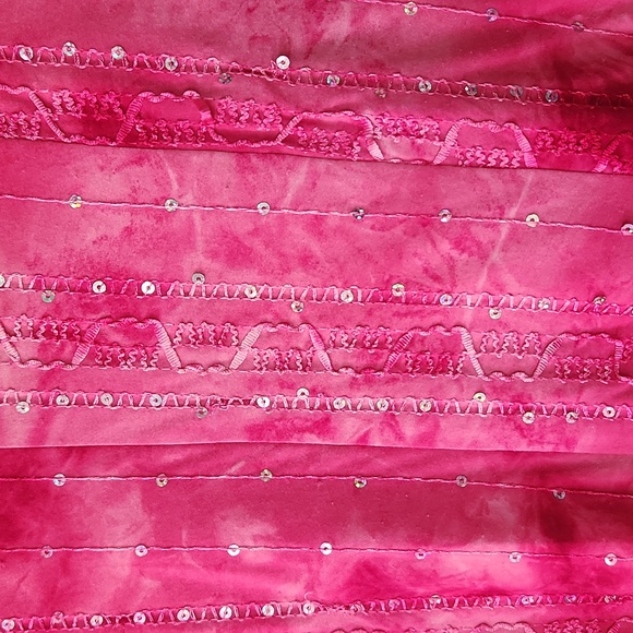 Ladies pink dress with sequins - Picture 2 of 3